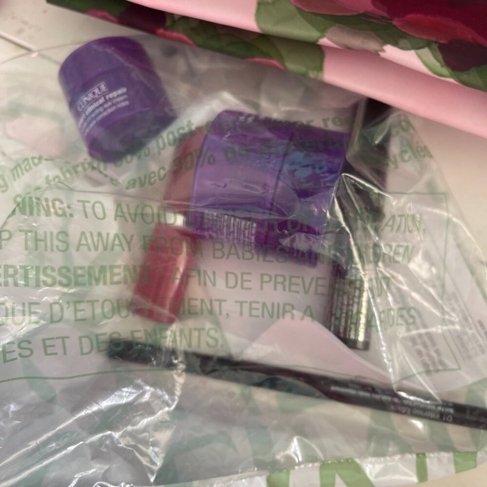 Clinique Jonathan Cohen Smart Clinical Repair Samples